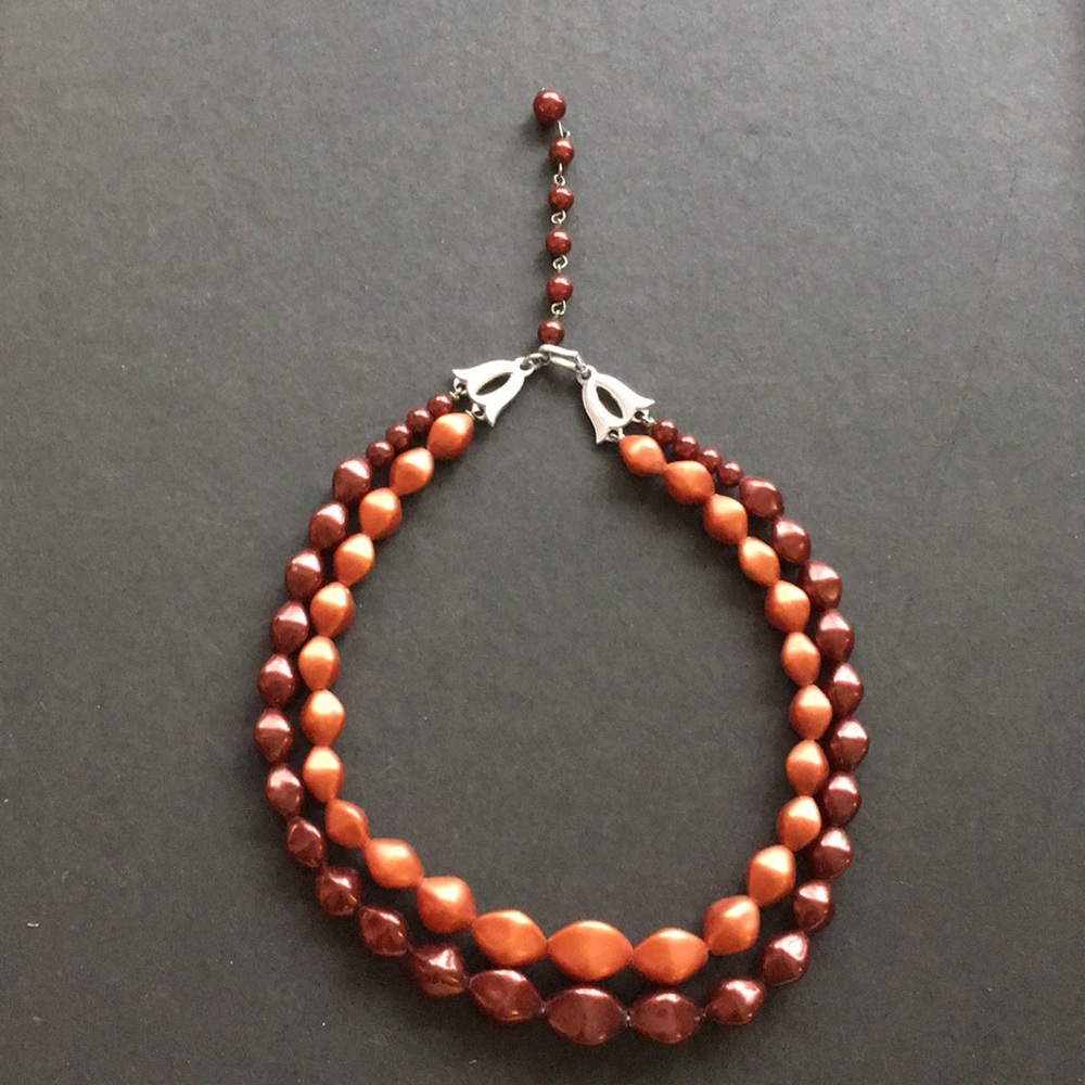 Vintage brown beaded necklace